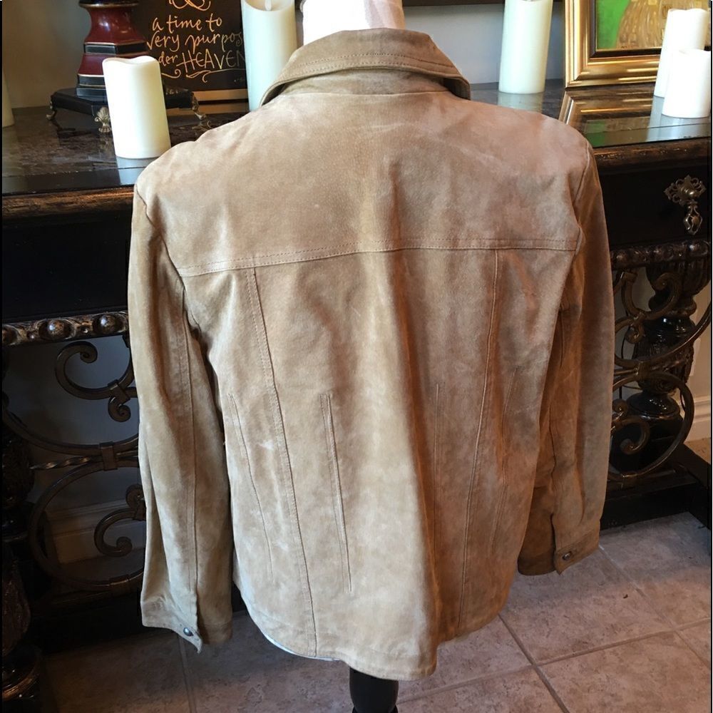 100% Leather Suede Jacket - Picture 2 of 11